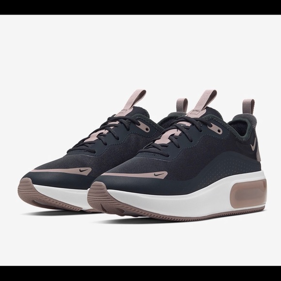 Nike Shoes - New Nike Air Max Dia